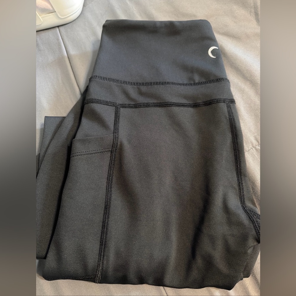 Zyia Active Black Leggings With Pockets size 4